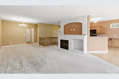7886 Bridge Point Drive, Cincinnati, OH 45248 - Photo 5