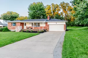 1094 Pamela Rd, Anderson Township, OH 45255 - Photo 3