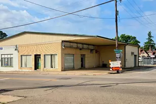 204 S Broadway St, Blanchester, OH 45107 - Photo 1
