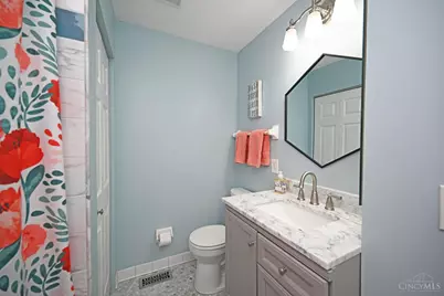 2075 Trailwood Drive, Cincinnati, OH 45230 - Photo 39