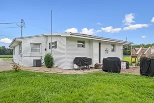 2583 Bardwell West Rd, Sterling Township, OH 45154 - Photo 41