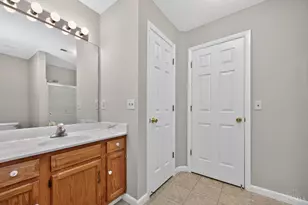 3345 Lindsay Ln, Colerain Township, OH 45251 - Photo 23