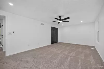 12022 Kenn Road, Springdale, OH 45240 - Photo 41