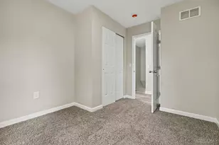 2637 Grover Hill Ave, Cincinnati, OH 45212 - Photo 23