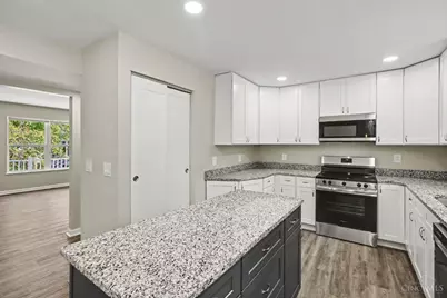 2637 Grover Hill Avenue, Cincinnati, OH 45212 - Photo 9