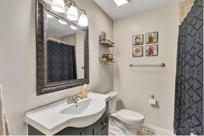 5601 Plowshare, West Chester, OH 45069 - Photo 19