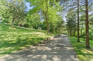 346 Bear Creek Rd, Washington Township, OH 45120 - Photo 27