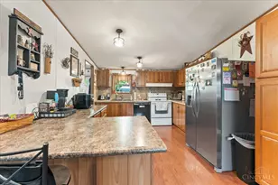 346 Bear Creek Rd, Washington Township, OH 45120 - Photo 7