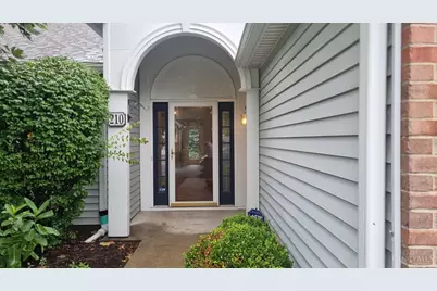 210 Elmwood Drive, Springboro, OH 45066 - Photo 15
