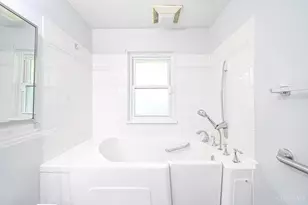 795 Castro Ln, Springdale, OH 45246 - Photo 29