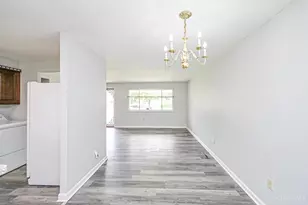 795 Castro Ln, Springdale, OH 45246 - Photo 15