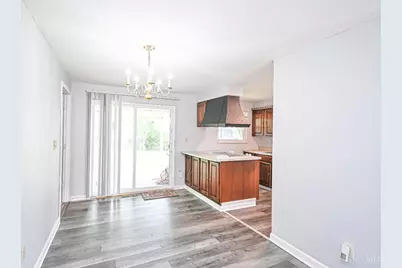 795 Castro Lane, Springdale, OH 45246 - Photo 9