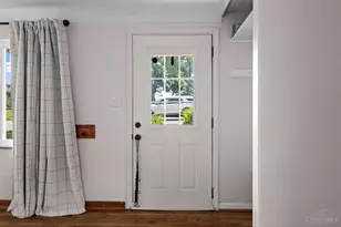 2562 Montana Ave, Cincinnati, OH 45211 - Photo 9