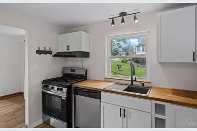 2562 Montana Avenue, Cincinnati, OH 45211 - Photo 5