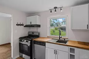 2562 Montana Ave, Cincinnati, OH 45211 - Photo 5