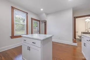 2728 Silverleaf Ave, Cincinnati, OH 45212 - Photo 7