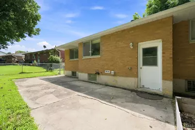 4354 Cloverhill Terrace, Delhi Township, OH 45238 - Photo 35