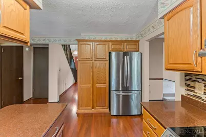 1674 Foxwood Trail, Miami Township, OH 45140 - Photo 15