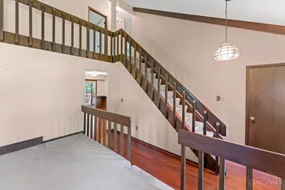 1674 Foxwood Trail, Miami Township, OH 45140 - Photo 5