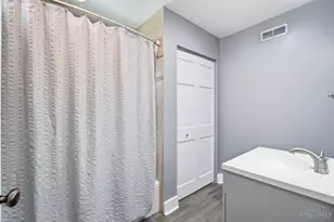 910 Springfield Pike, Wyoming, OH 45215 - Photo 21