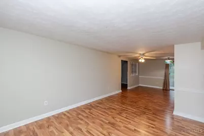 307 Flanders Avenue, Brookville, OH 45309 - Photo 3