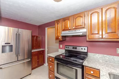 307 Flanders Avenue, Brookville, OH 45309 - Photo 11