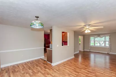 307 Flanders Avenue, Brookville, OH 45309 - Photo 7