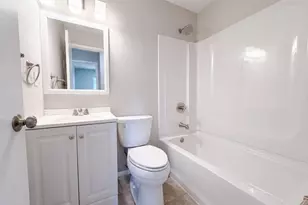 9707 Wescott Rd, Springfield Township, OH 45231 - Photo 11