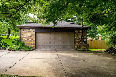 6404 Tylersville Road, West Chester, OH 45069 - Photo 37