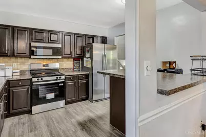 6404 Tylersville Road, West Chester, OH 45069 - Photo 13