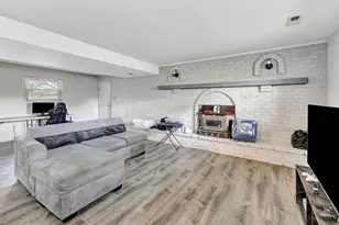 6404 Tylersville Rd, West Chester, OH 45069 - Photo 27