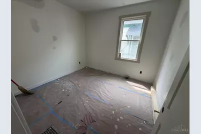 4334 Watterson Street, Cincinnati, OH 45227 - Photo 9