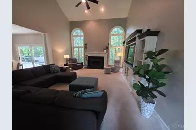 1223 Ridgewood Drive, Miami Township, OH 45140 - Photo 7