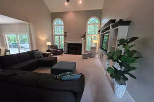 1223 Ridgewood Dr, Miami Township, OH 45140 - Photo 7