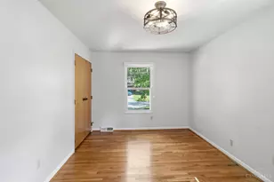 1987 Gainsborough Ln, Anderson Township, OH 45230 - Photo 17