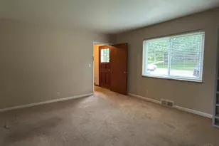 3249 Werk Rd, Cincinnati, OH 45211 - Photo 3