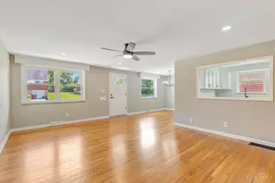 8613 Brent Dr, Springfield Township, OH 45231 - Photo 9