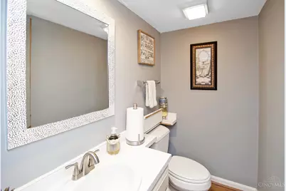 9011 Foxhunter Lane, Symmes Township, OH 45242 - Photo 13