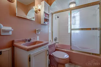 10547 Pottinger Road, Colerain Township, OH 45251 - Photo 13