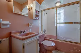 10547 Pottinger Rd, Colerain Township, OH 45251 - Photo 13