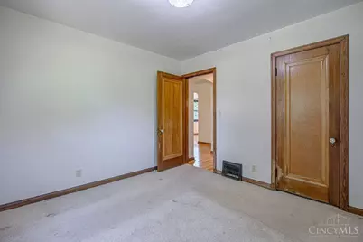 10547 Pottinger Road, Colerain Township, OH 45251 - Photo 15