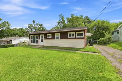 9596 Pippin Road, Colerain Township, OH 45231 - Photo 3