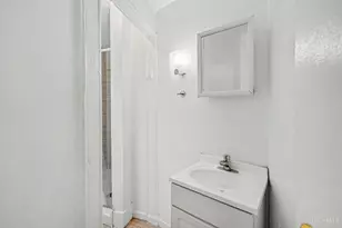 115 Parker St, Cincinnati, OH 45219 - Photo 11