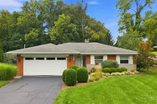 6643 Apache Cir, Madeira, OH 45243 - Photo 1