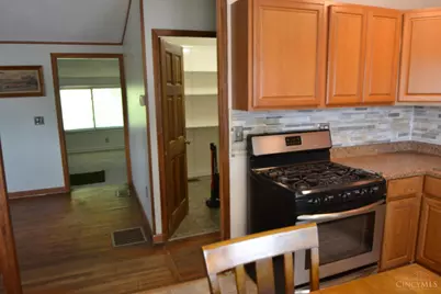 802 Meadowlane Drive, Ripley, OH 45167 - Photo 7