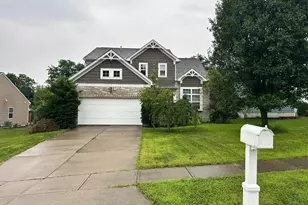 7216 Rolling Oaks Ct, Colerain Township, OH 45239 - Photo 1
