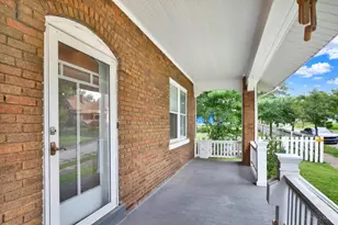 1504 Aster Pl, Cincinnati, OH 45224 - Photo 7