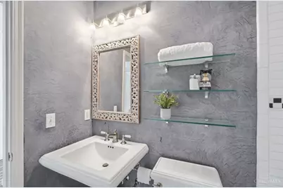 1810 Walker Street, Cincinnati, OH 45202 - Photo 37