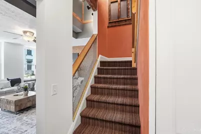 1810 Walker Street, Cincinnati, OH 45202 - Photo 25