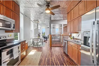 1810 Walker Street, Cincinnati, OH 45202 - Photo 55